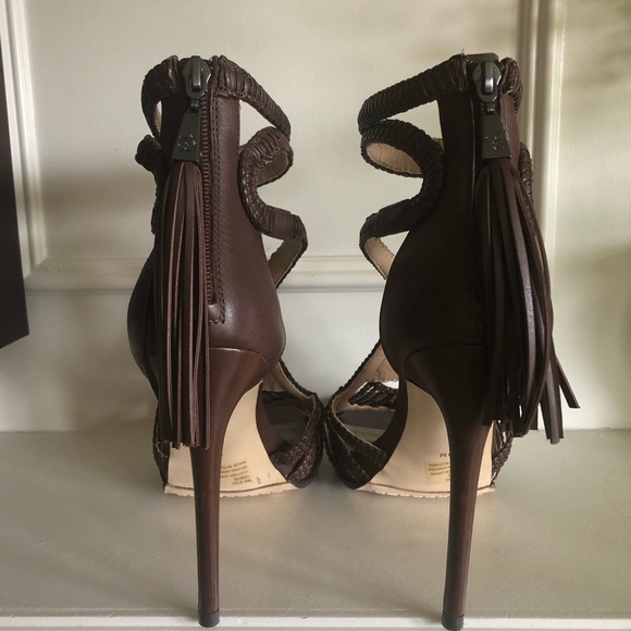 BCBGMAXAZRIA Genuine Leather Heels, NEW - Picture 5 of 7